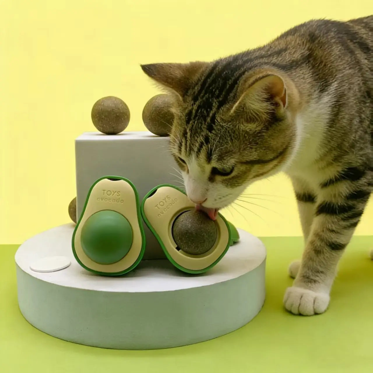 Wall-Mounted Avocado Catnip Toy for Kittens - Interactive Multi-Tier Track for Dental Care and Stress Relief